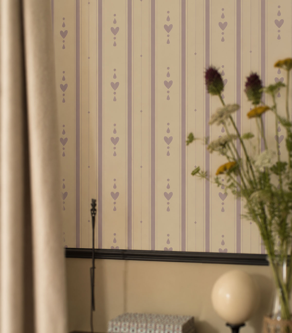 Tapeta Cottage Stripe Lilac Veil