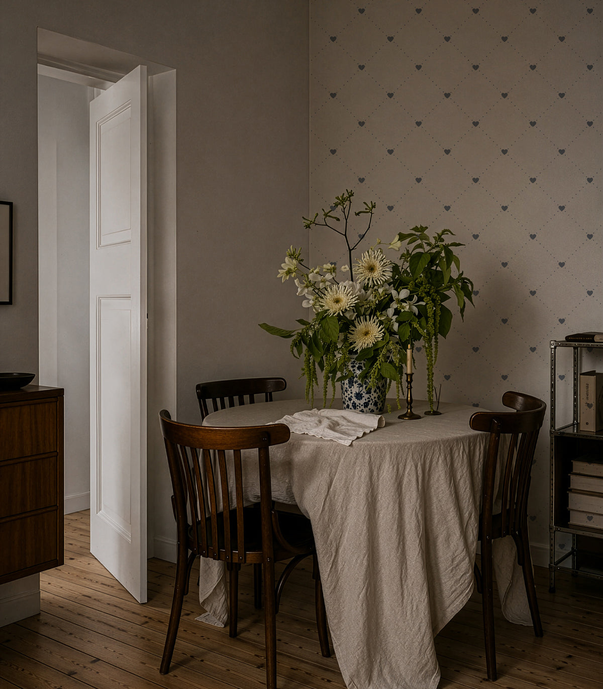 Wallpaper Heart Lattice Dusty Blue