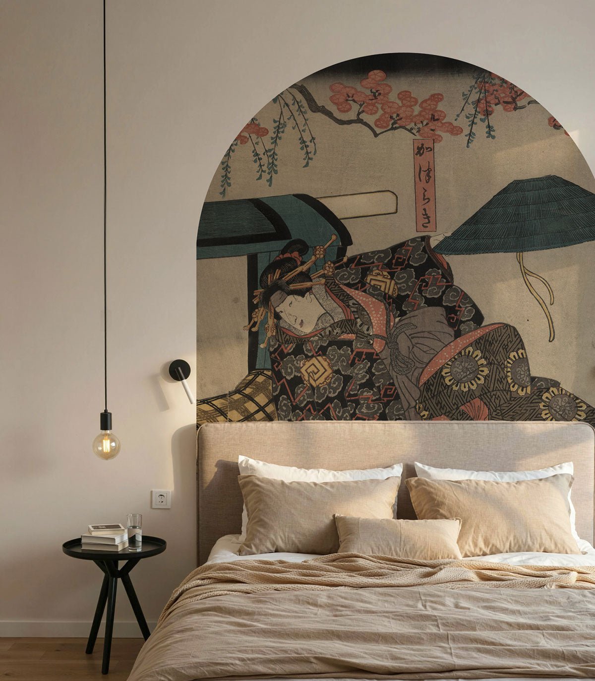 Arch Kabuki Encounter - Wallcolors®