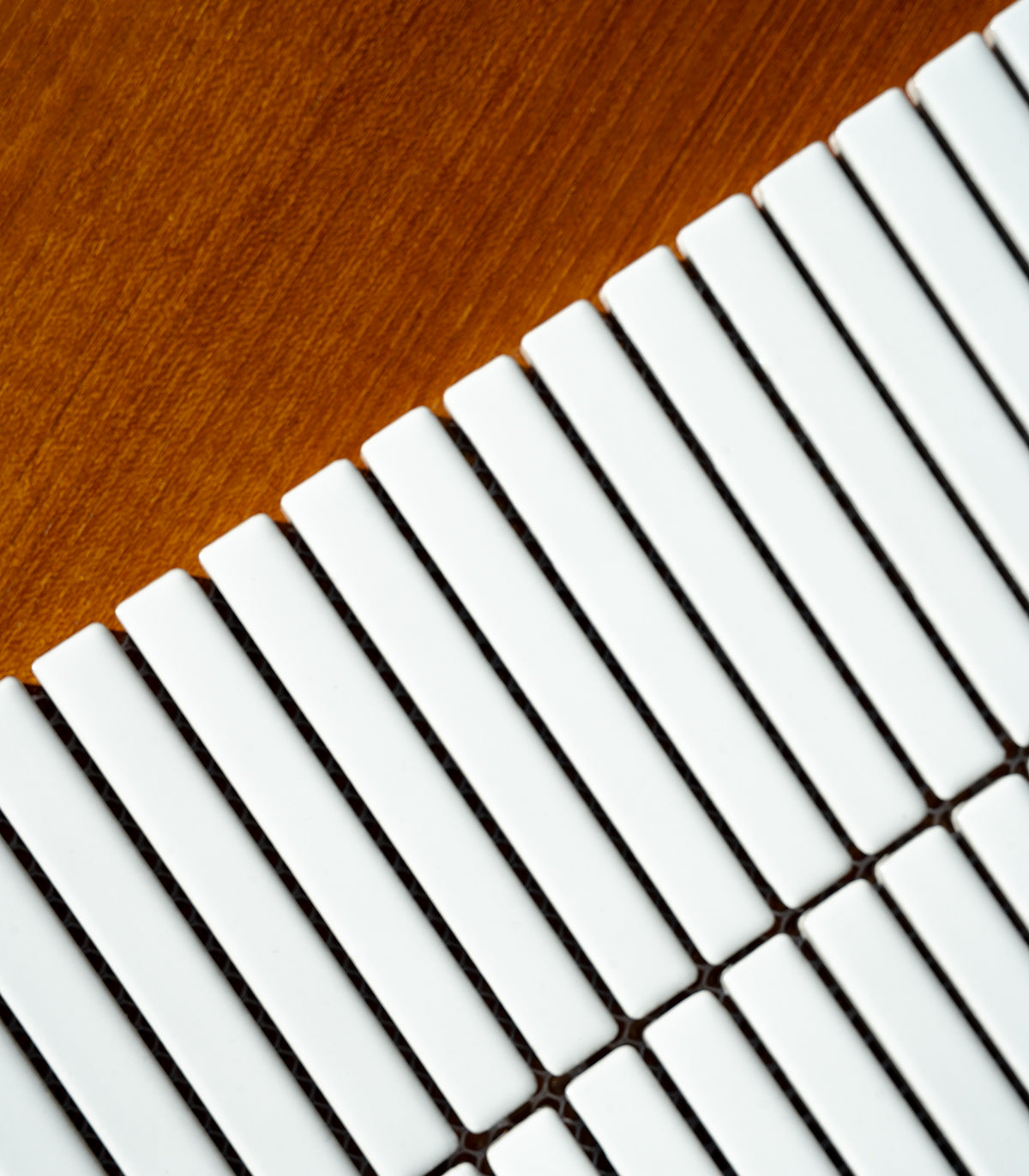 Mini piano clear white gloss mosaic