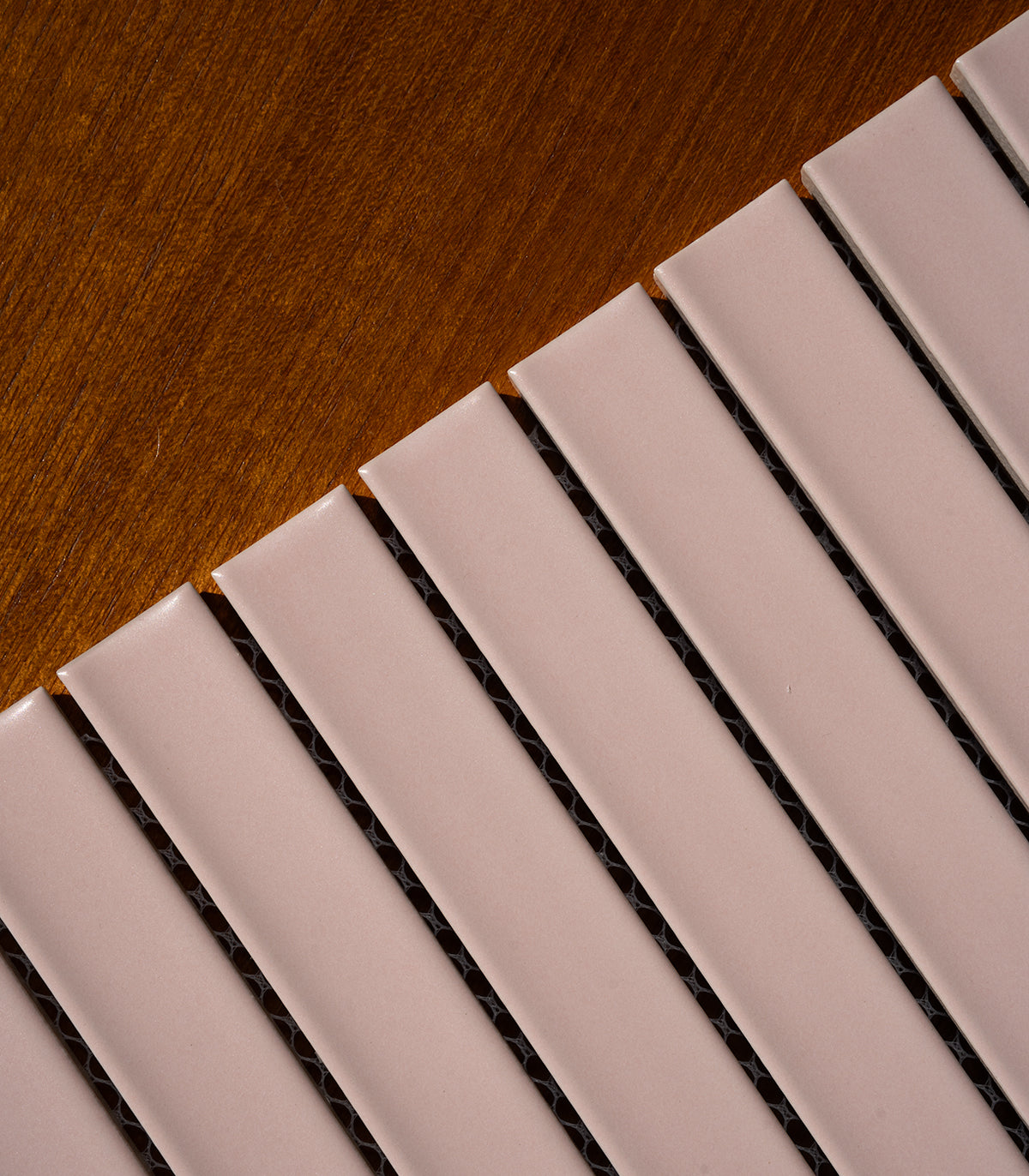 Piano rose matte mosaic