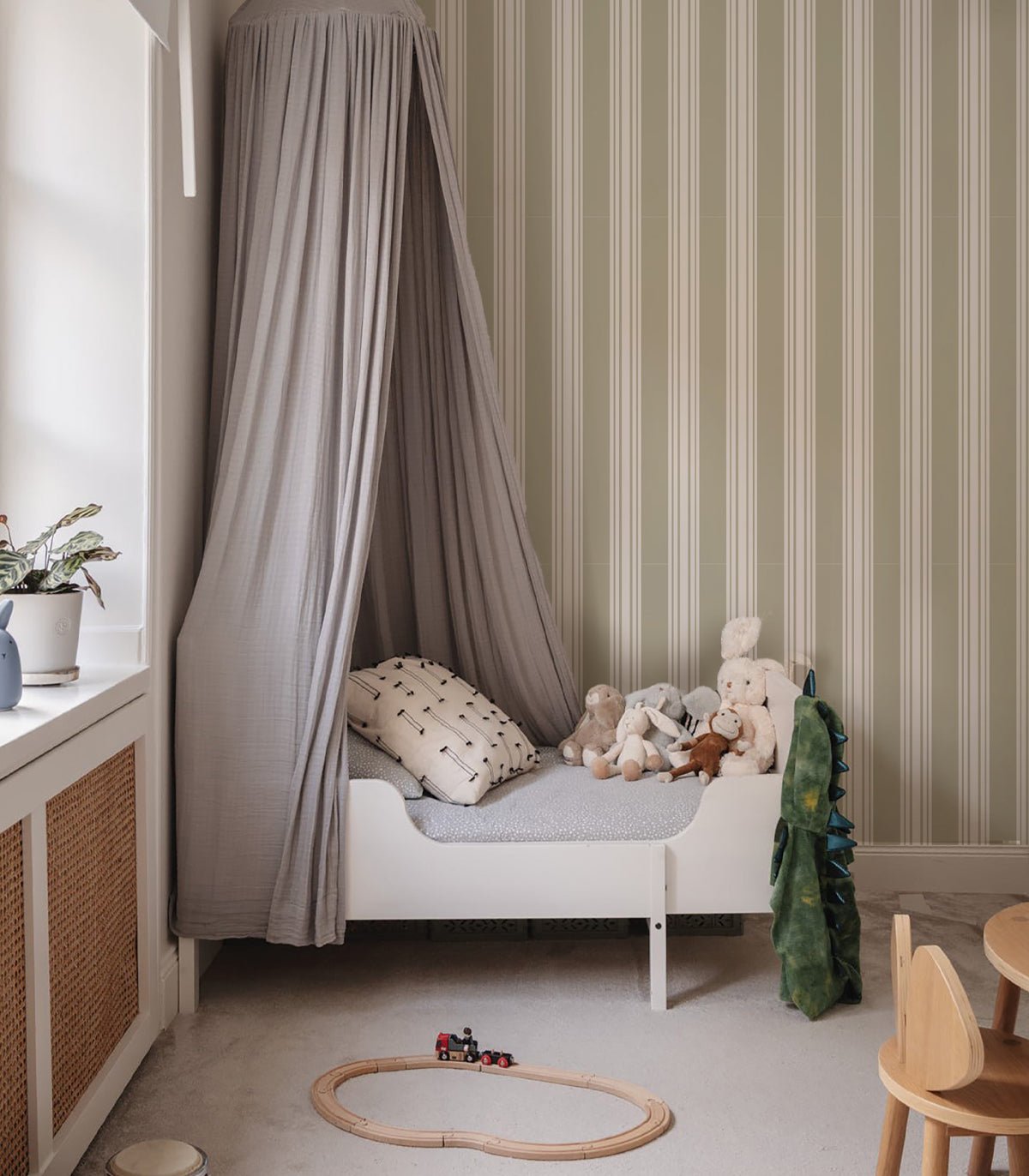 Tapeta Woven Stripe Soft Olive - Wallcolors®