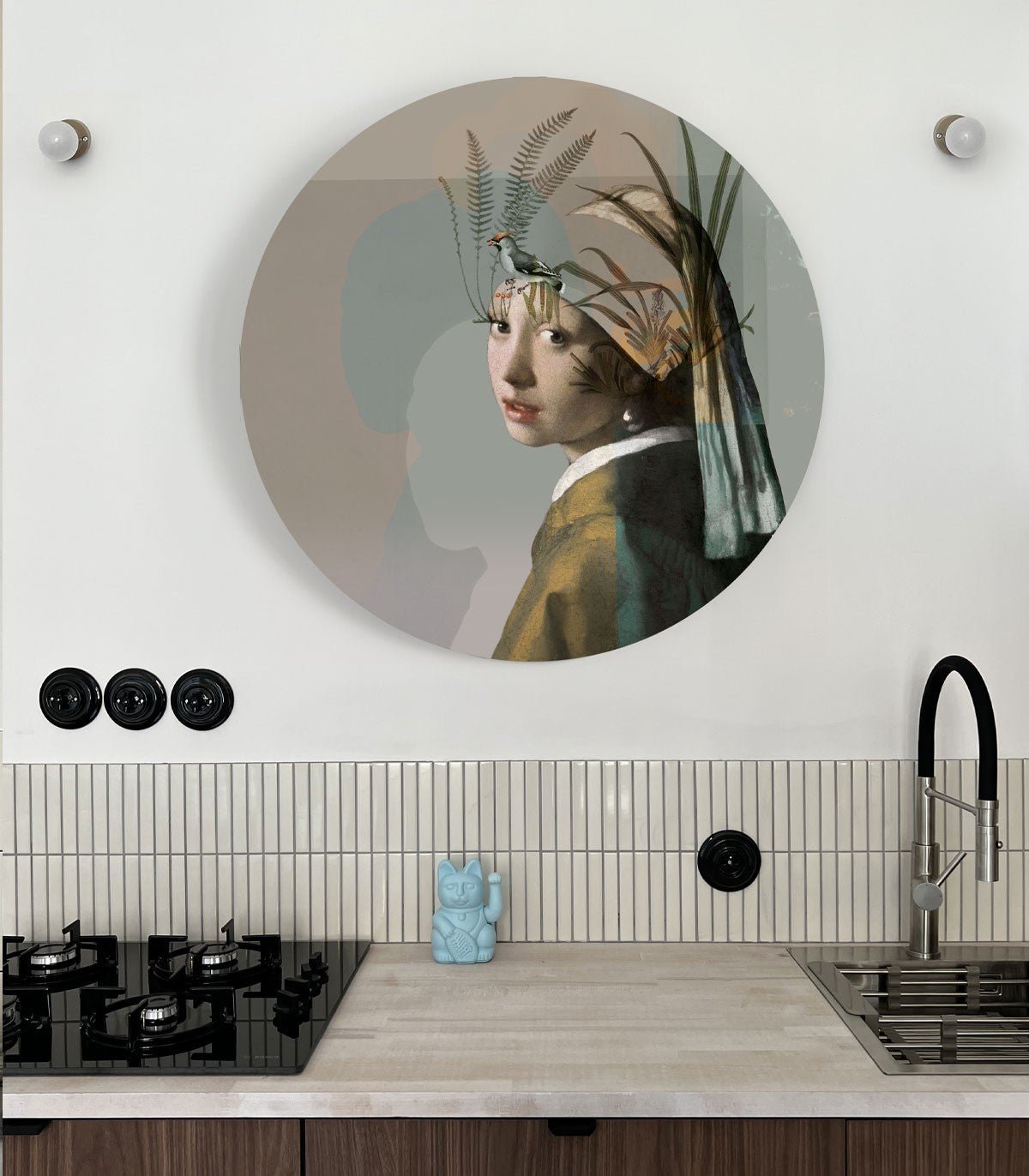 Dots Lighting Nature girl with the pearl - Wallcolors®