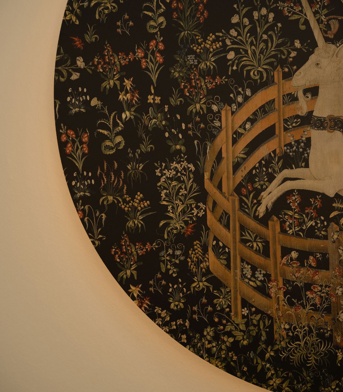 Dots Lighting Unicorn