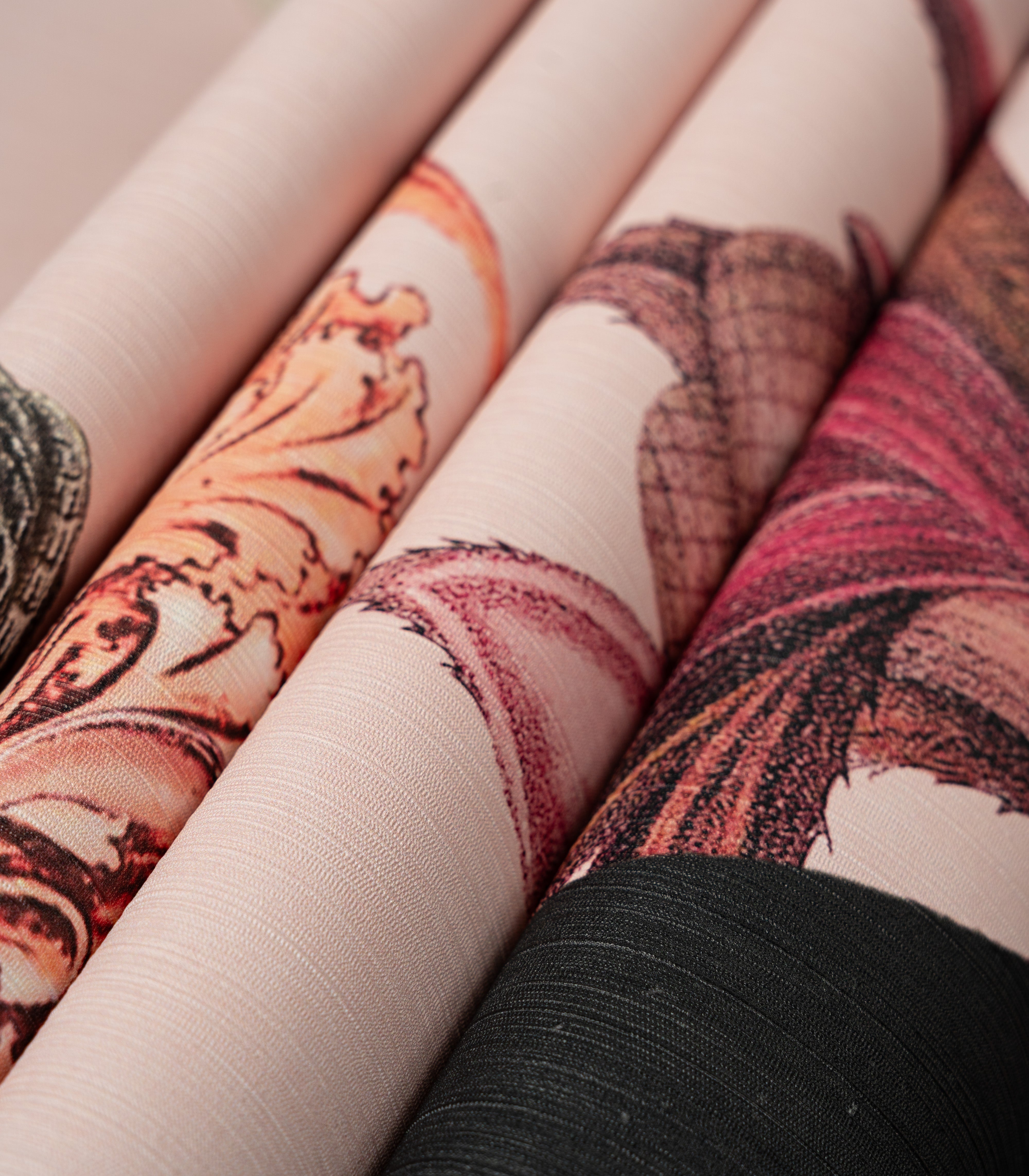 Lady Medusa Pink Wallpaper