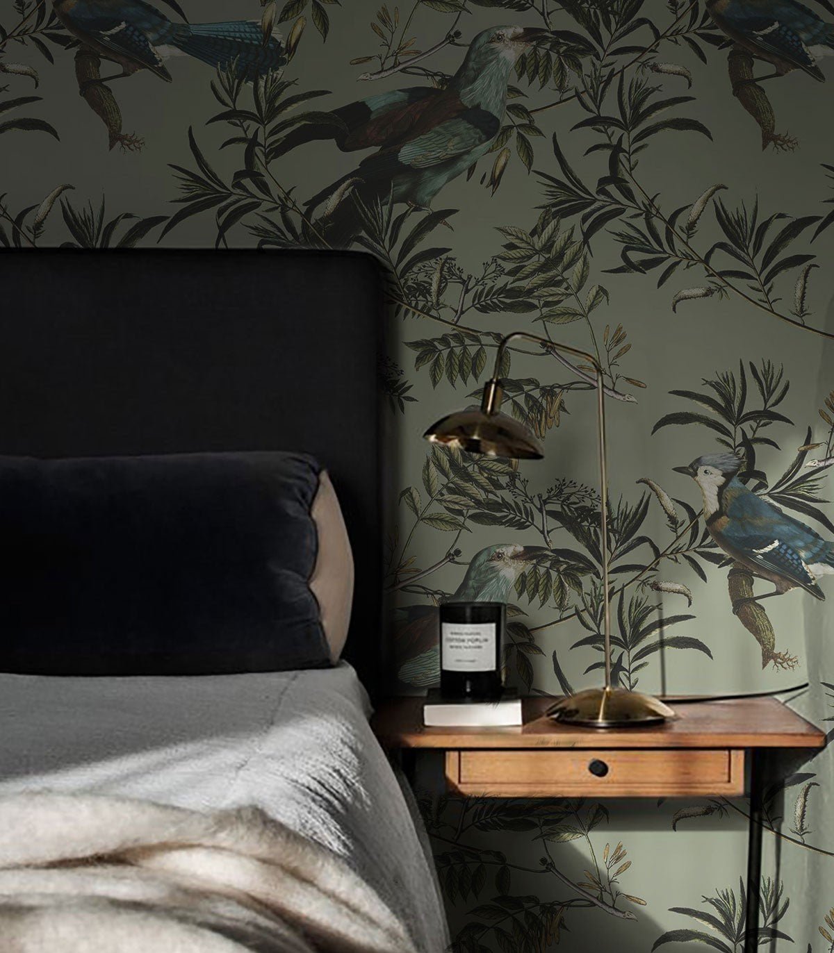 Tapeta Birds in Garden - Wallcolors®