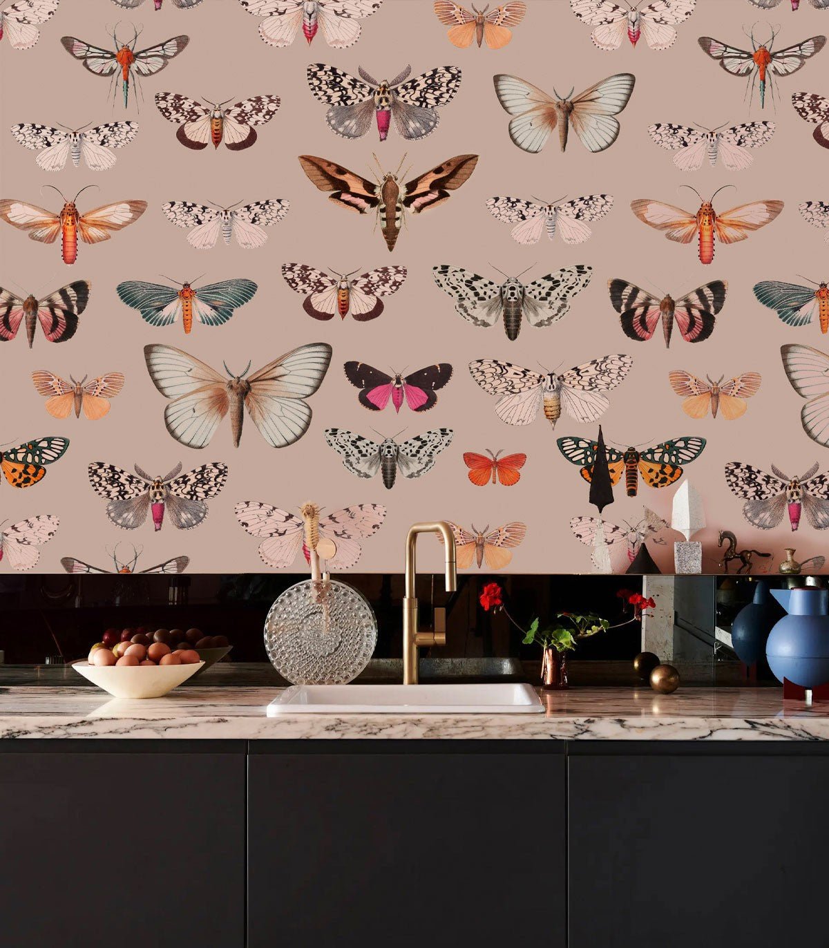 Tapeta Colorful Butterfly Pink - Wallcolors®