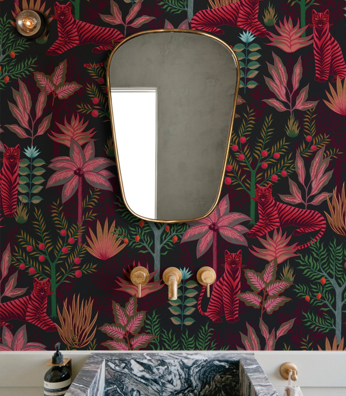 Gold Tigers Black Wallpaper