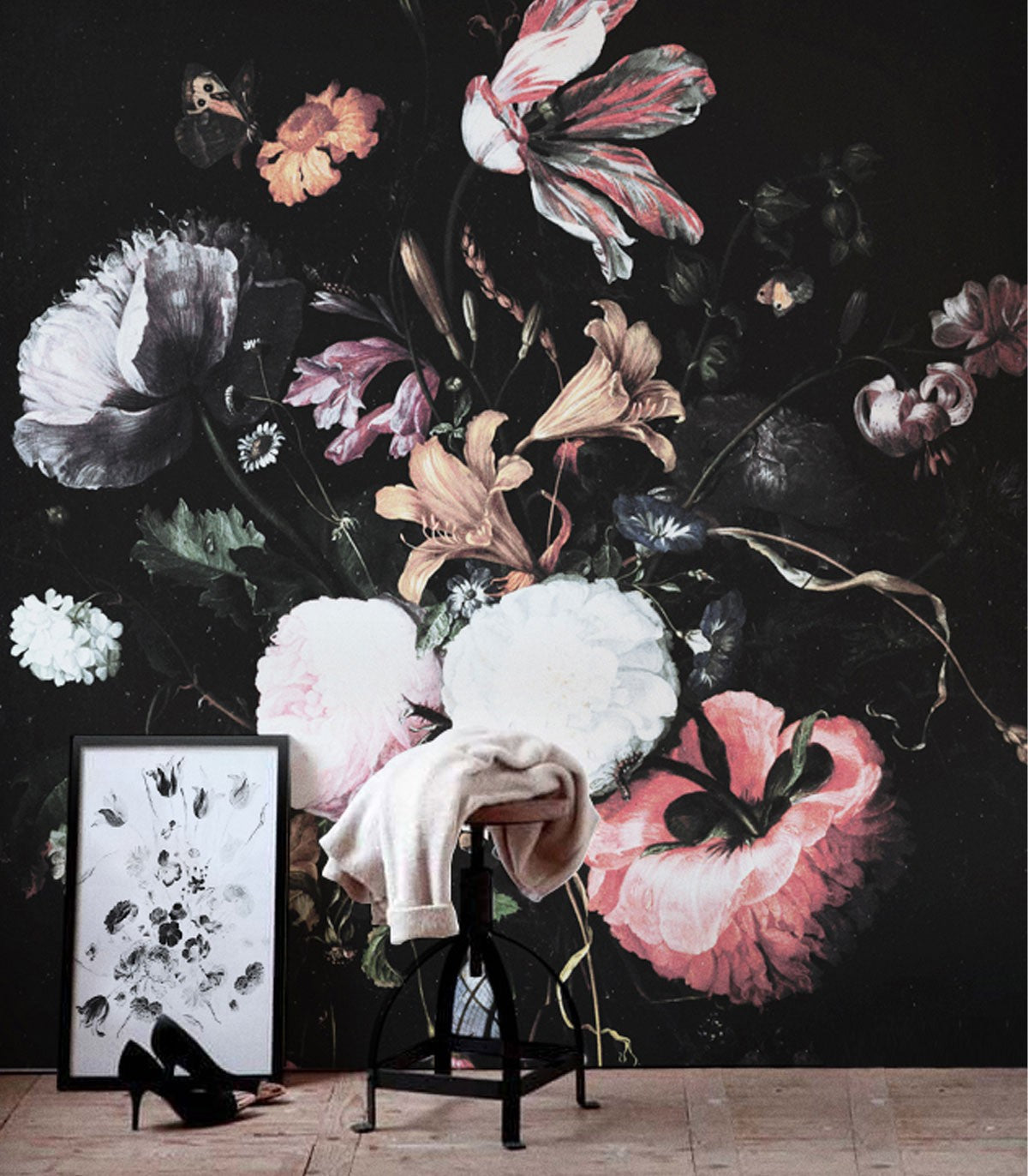 Midnight Flowers Wallpaper