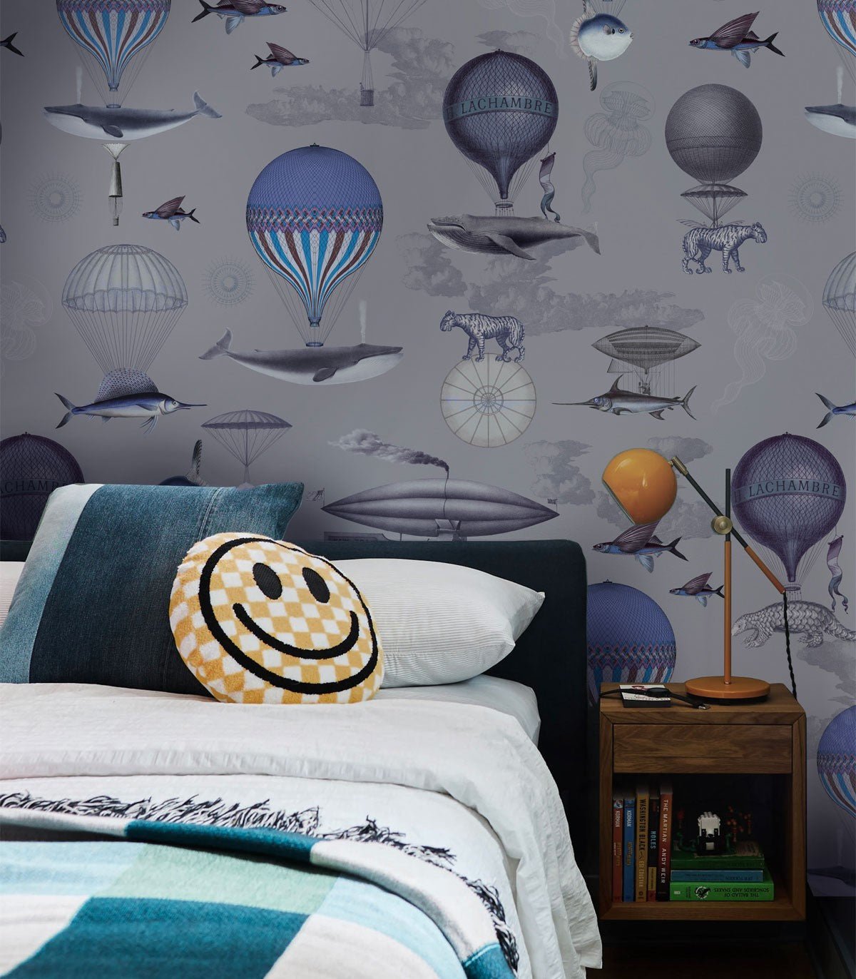 Tapeta Vintage balloons purple - Wallcolors®