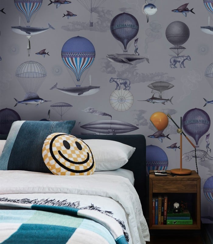 Vintage balloons purple wallpaper - Wallcolors  - Exclusive Wallpapers