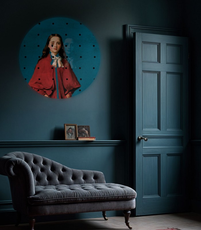 Dots Girl in red - Wallcolors  - Exclusive Wallpapers
