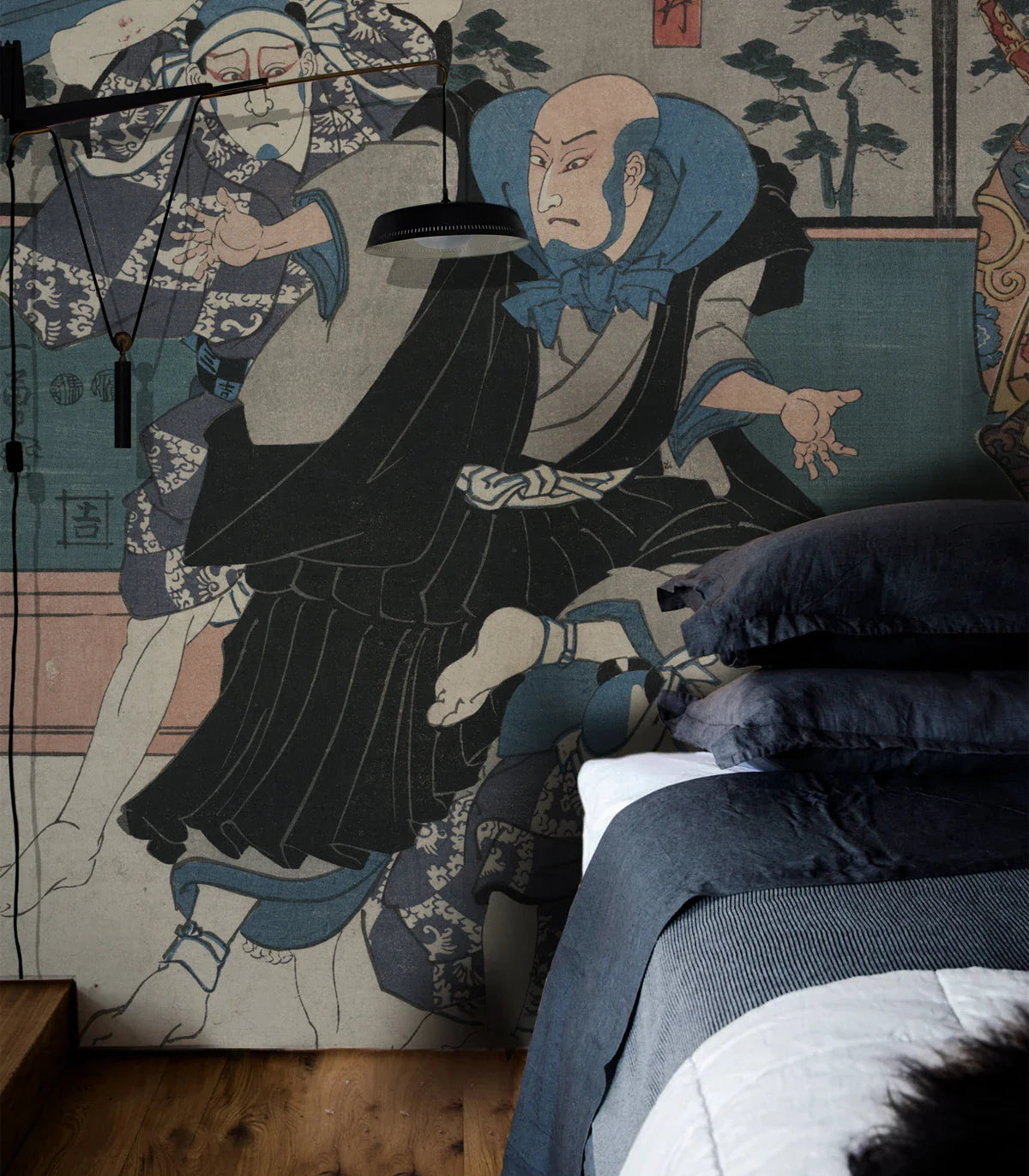 Mały pokój z jasną tapetą bushido Wallcolors 