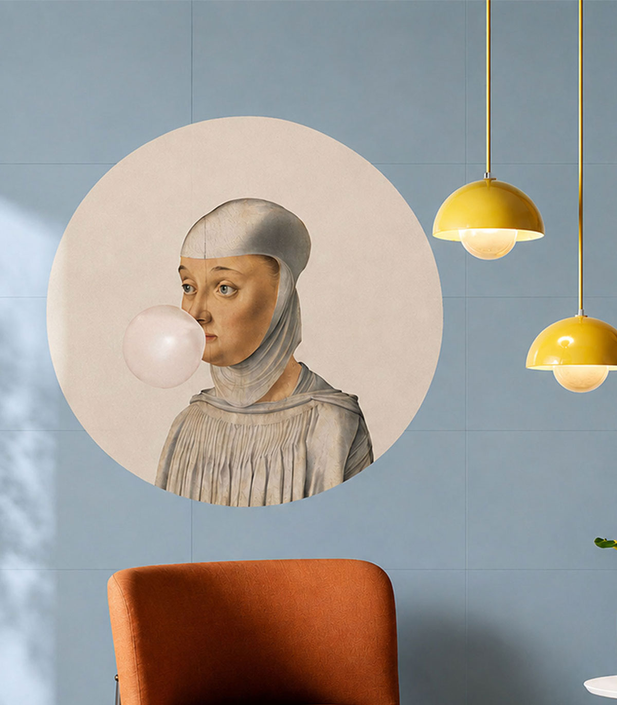 Dots Woman with Bubble Gum Creme