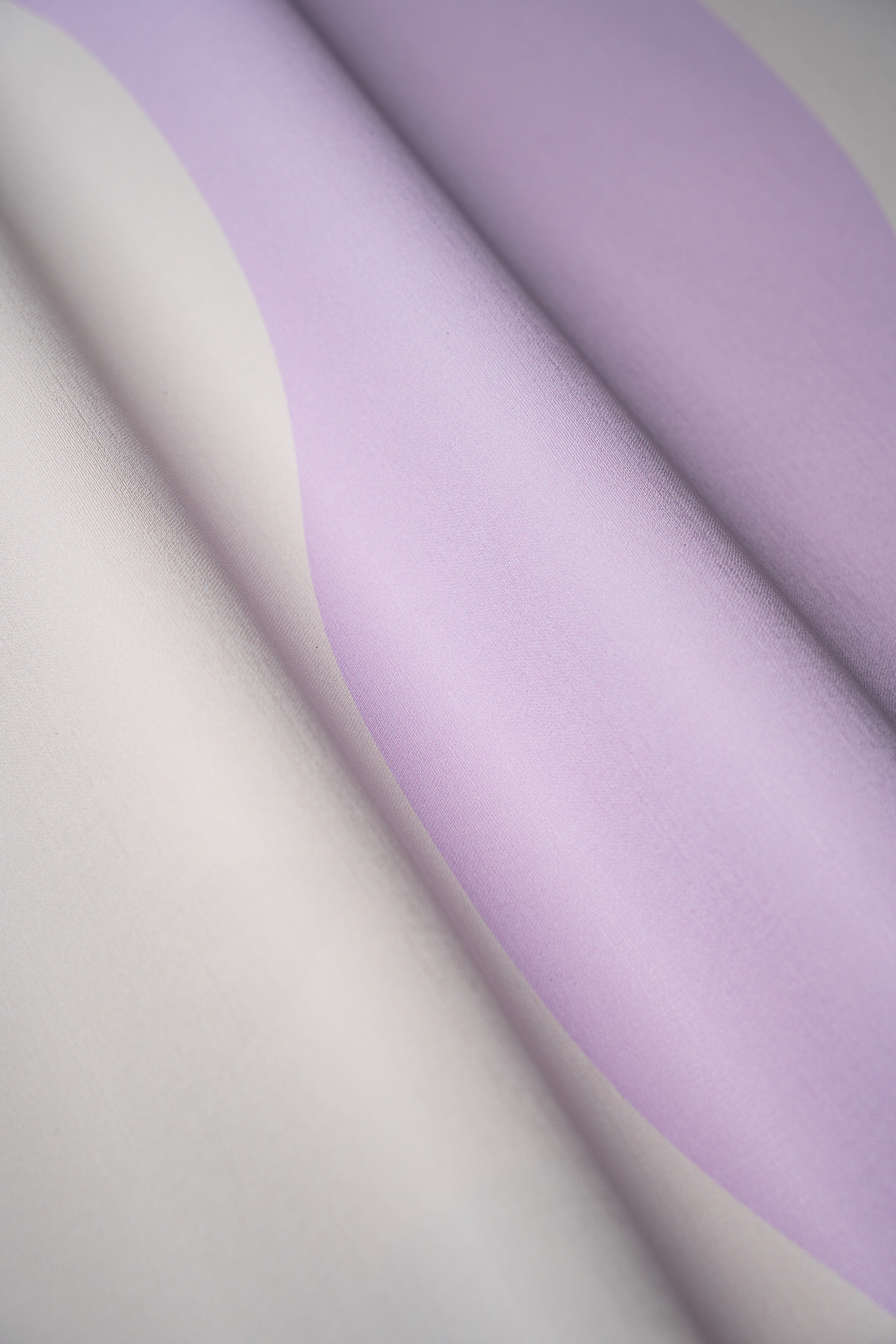 Wallpaper Wave Stripe Lily Lavender