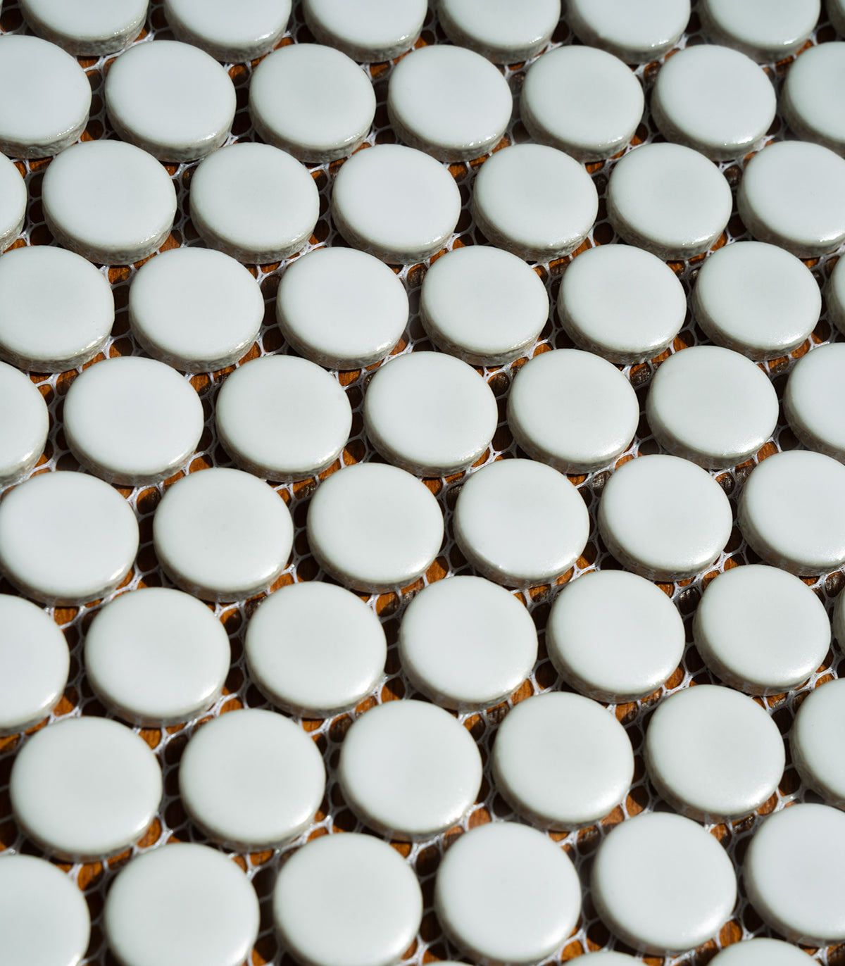 Penny dots white matte mosaic