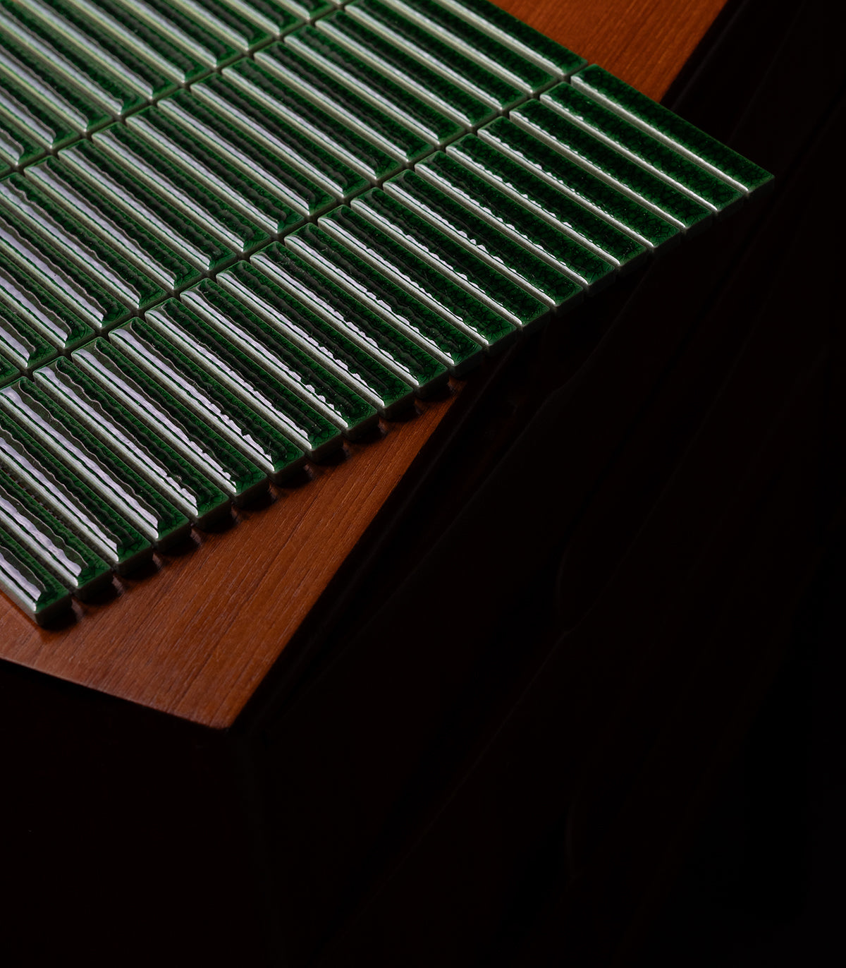 Mini piano green crackle mosaic