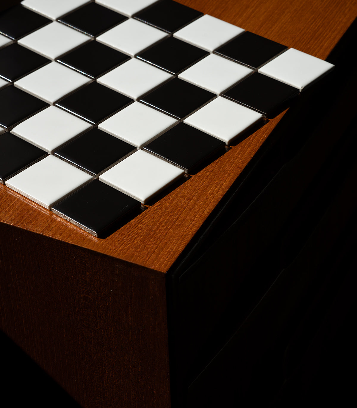 Square checkerboard matte