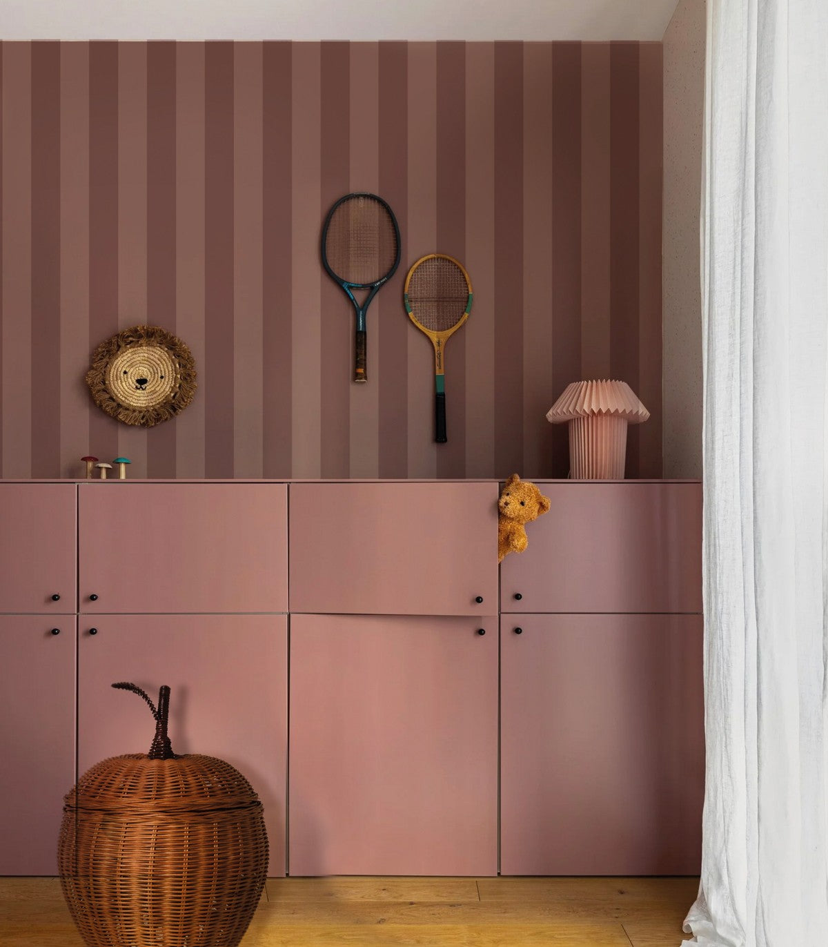 Tapete mit kräftigen Streifen