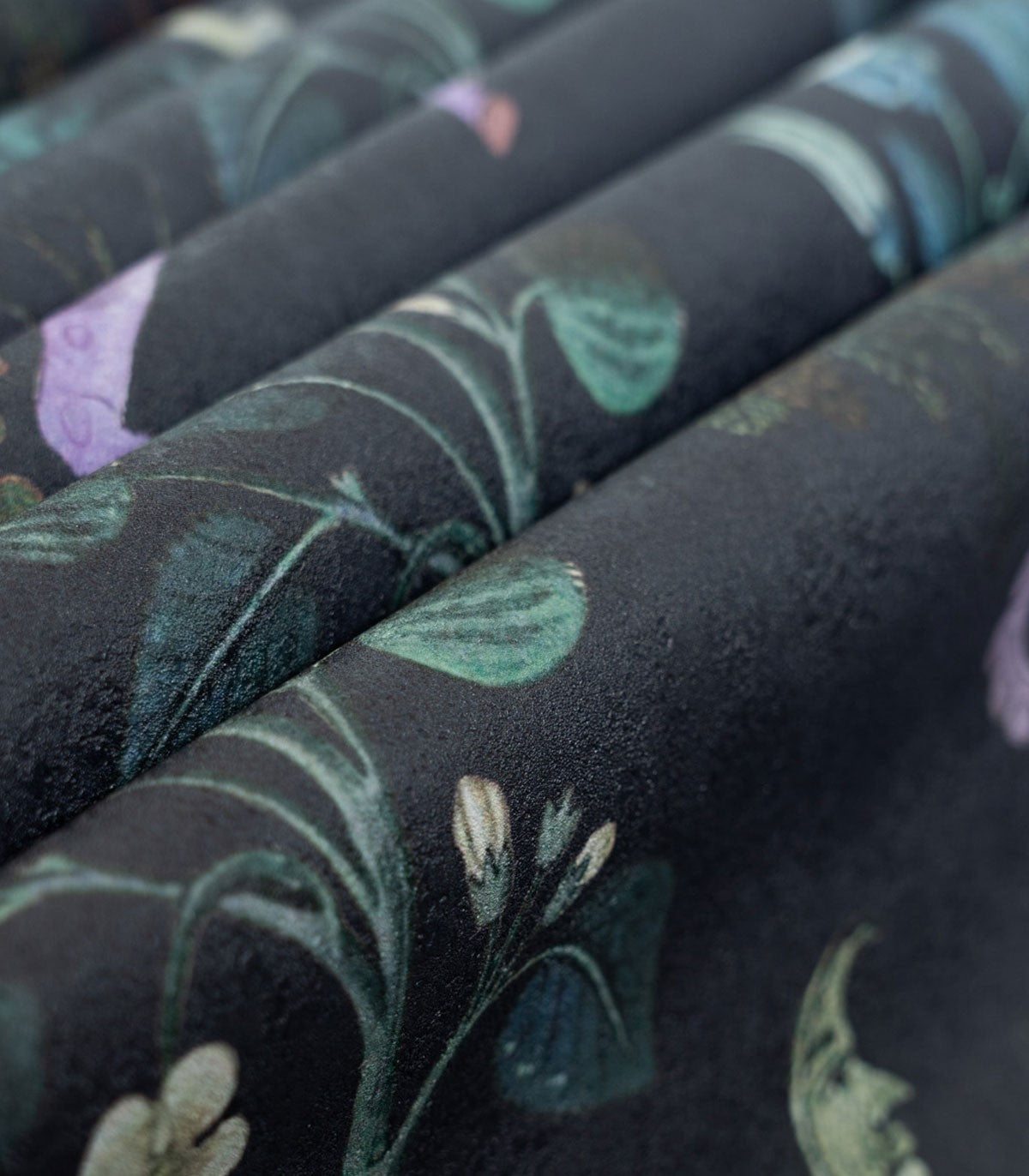 Botanic Beast Purple Wallpaper