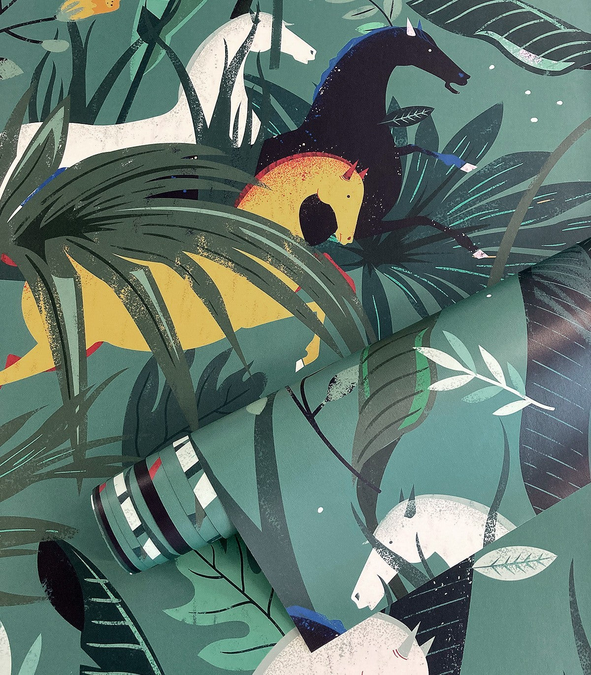 Dream Horses Turquoise Wallpaper